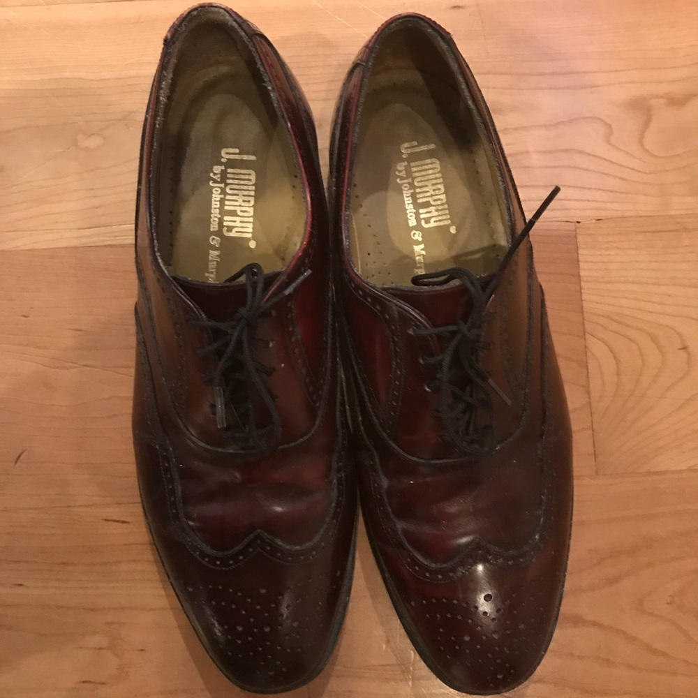 Johnston & Murphy wingtip tie shoes